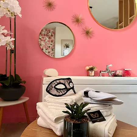 Appartement Les Secrets D'eden Rose- Escapade Romantique A 2 Limoges